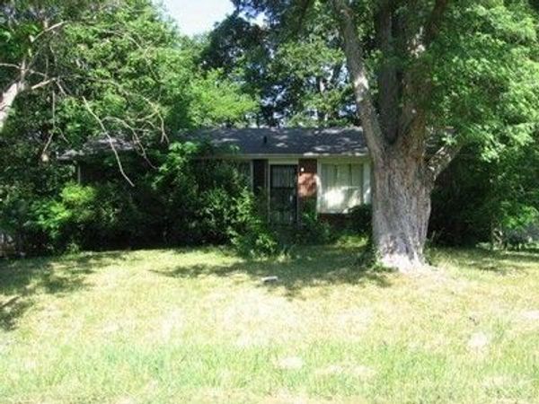 3902 Bonnafield Ct , Hermitage, TN 37076