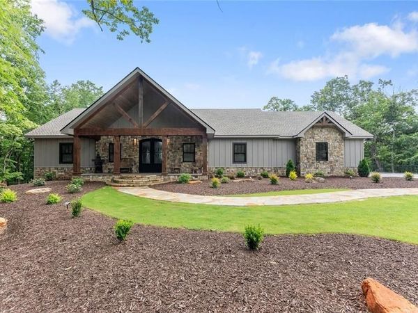 1055 S Laceola Road, Cleveland, GA 30528