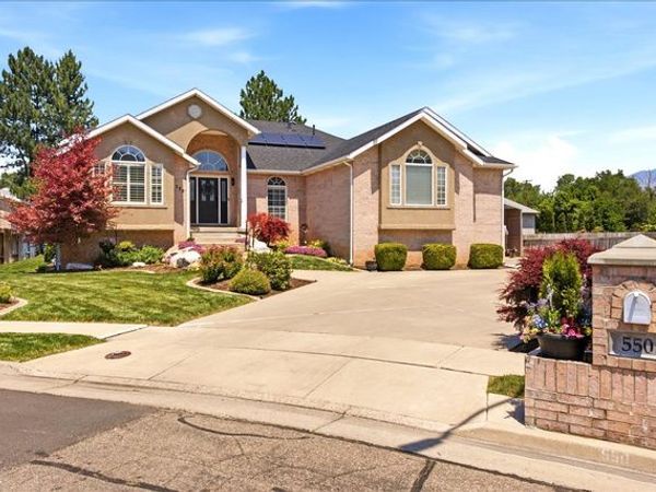 550 W 3950 S, Riverdale, UT 84405