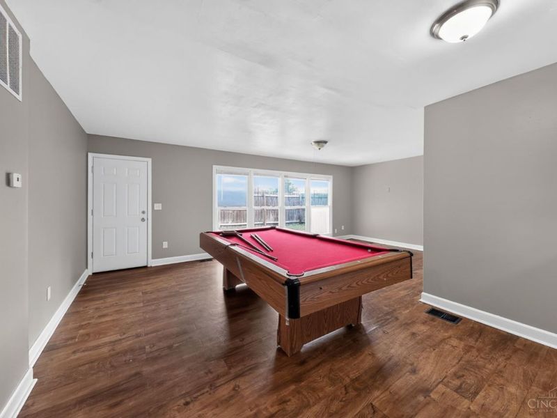8811 Grenada Drive, Springfield Twp., OH 45231 Photo 7