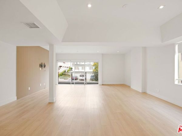 10630 Wilkins Avenue, Unit 102, West Los Angeles, CA 90024