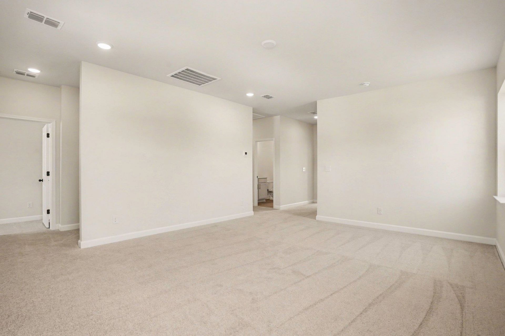 979 Triton Ave.  Photo 34