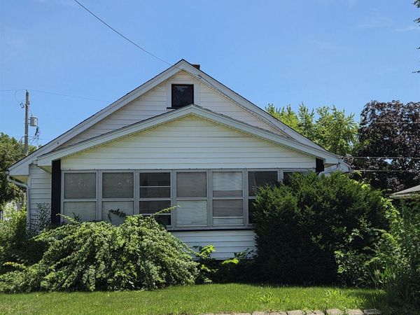 216 RIPPER Street, South Pekin, IL 61564