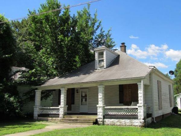6024 W B Street , Belleville, IL 62223