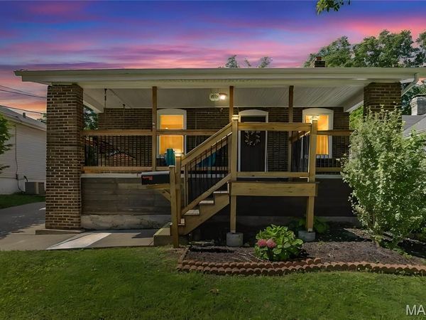 8928 Tudor Avenue, Overland, MO 63114