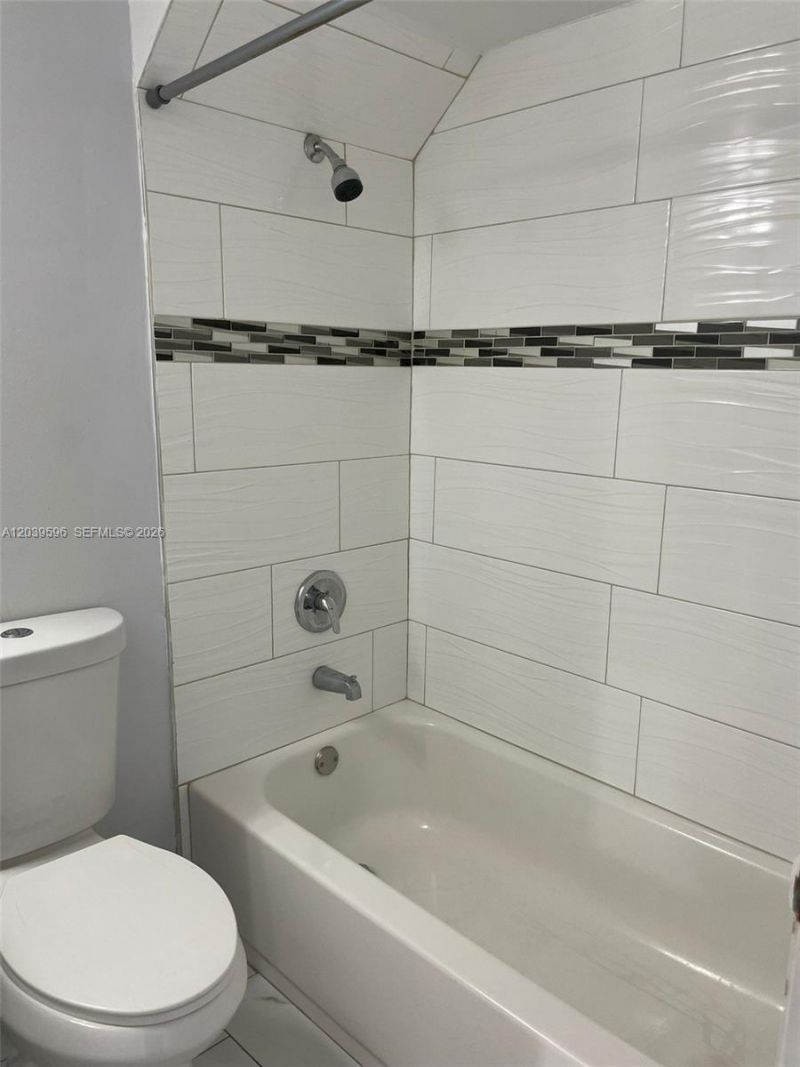 7211 W 24th Ave , Unit 2263, Hialeah, FL 33016 Photo