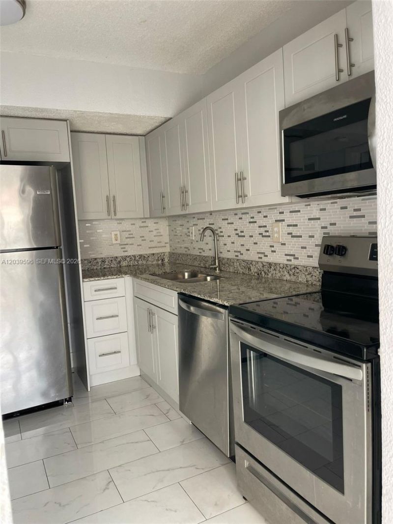 7211 W 24th Ave , Unit 2263, Hialeah, FL 33016 Photo