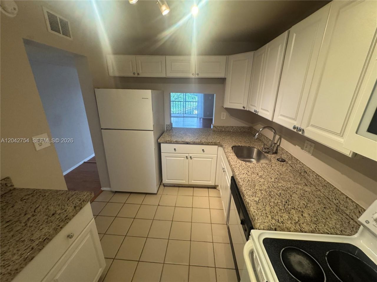7910 Colony Cir N, Unit 304, Tamarac, FL 33321 Photo