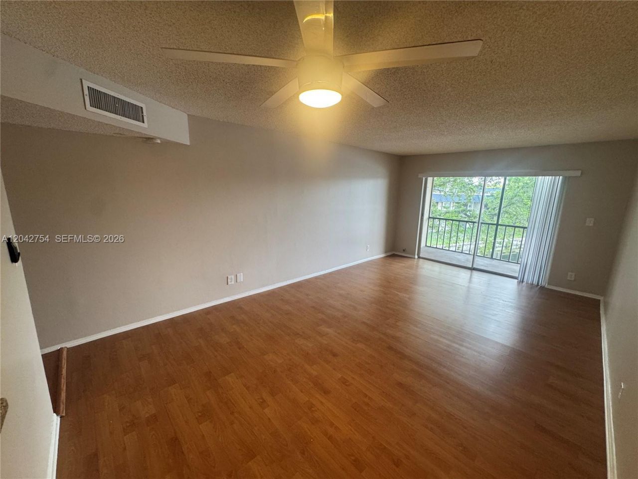 7910 Colony Cir N, Unit 304, Tamarac, FL 33321 Photo