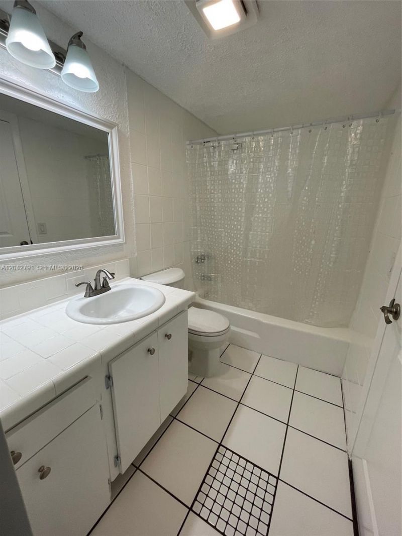 10832 SW 88th St , Unit U13, Miami, FL 33176 Photo