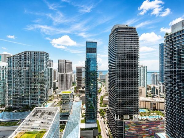 88 SW 7 Street, Unit 3403, Miami, FL 33130