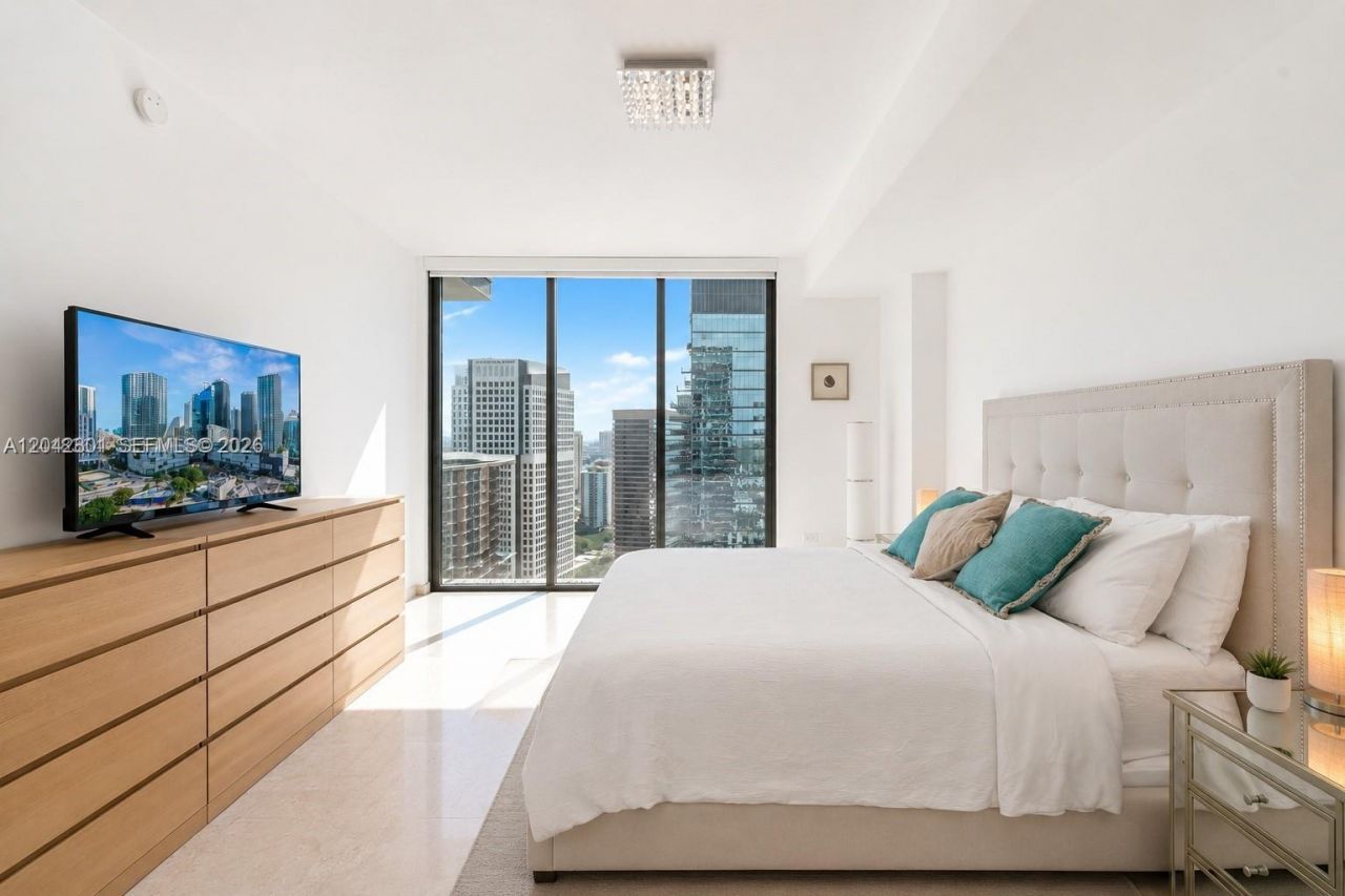 88 SW 7 Street, Unit 3403, Miami, FL 33130 Photo