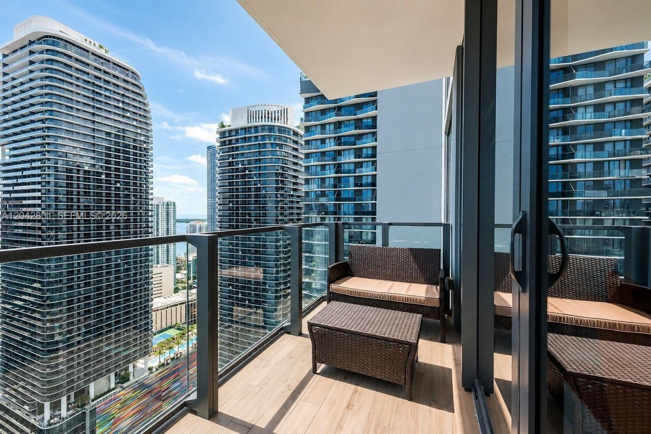 88 SW 7 Street, Unit 3403, Miami, FL 33130 Photo