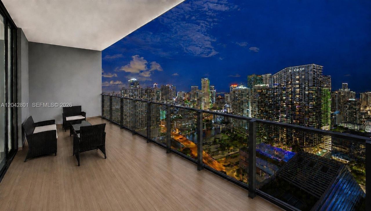 88 SW 7 Street, Unit 3403, Miami, FL 33130 Photo