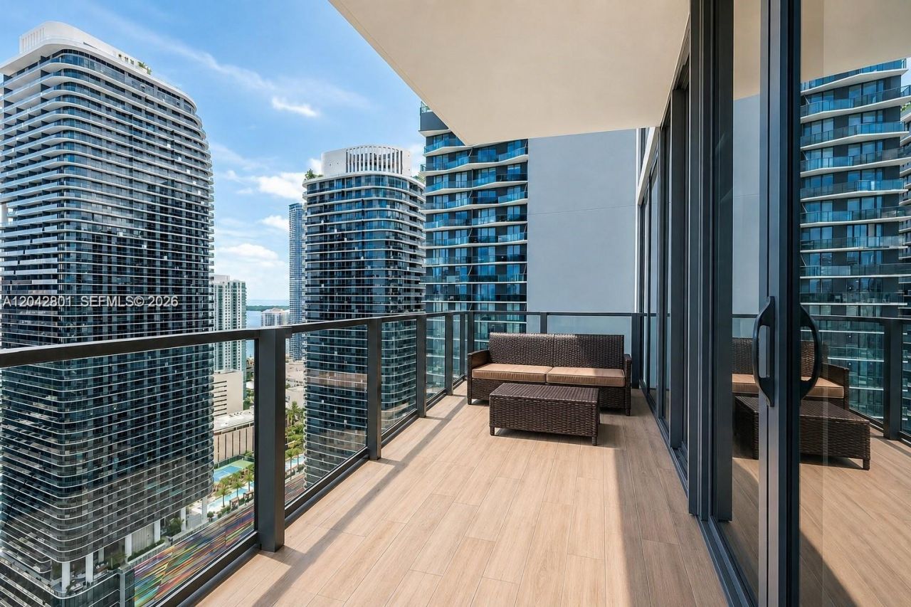 88 SW 7 Street, Unit 3403, Miami, FL 33130 Photo