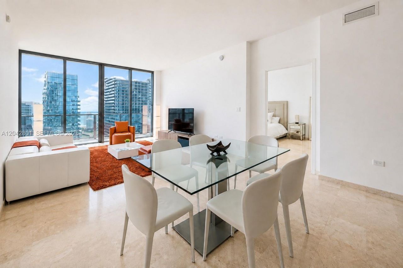 88 SW 7 Street, Unit 3403, Miami, FL 33130 Photo