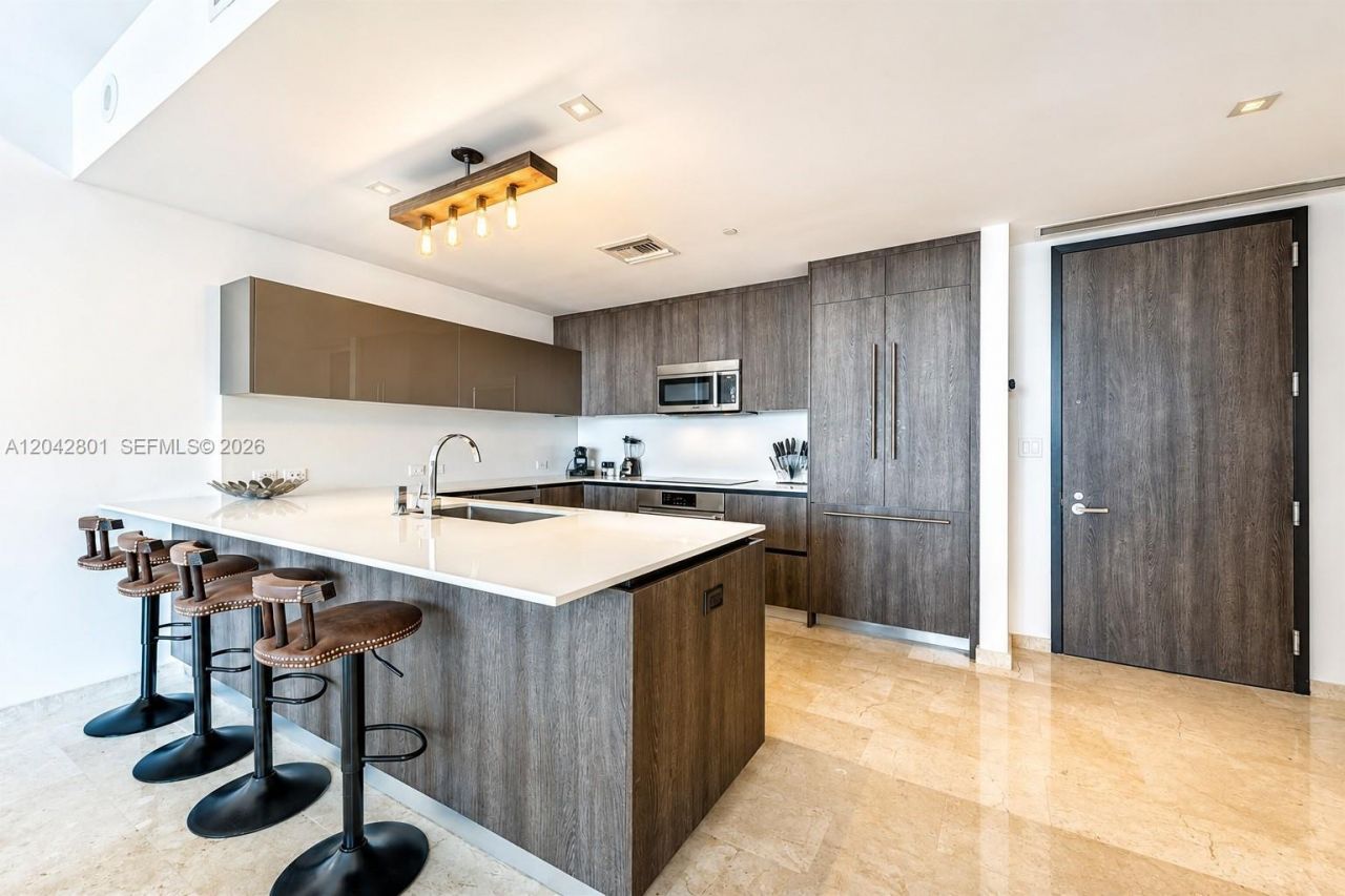 88 SW 7 Street, Unit 3403, Miami, FL 33130 Photo
