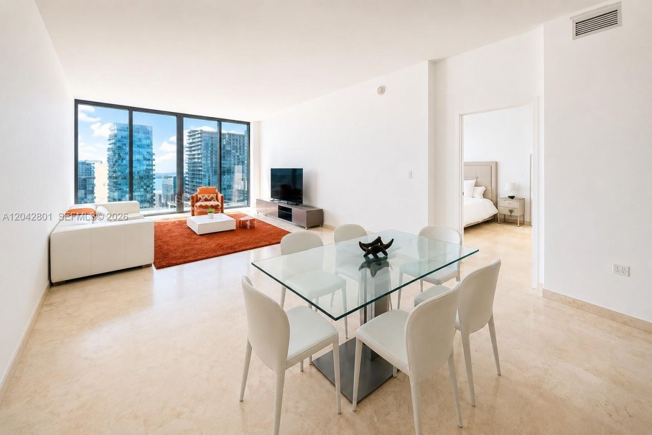 88 SW 7 Street, Unit 3403, Miami, FL 33130 Photo