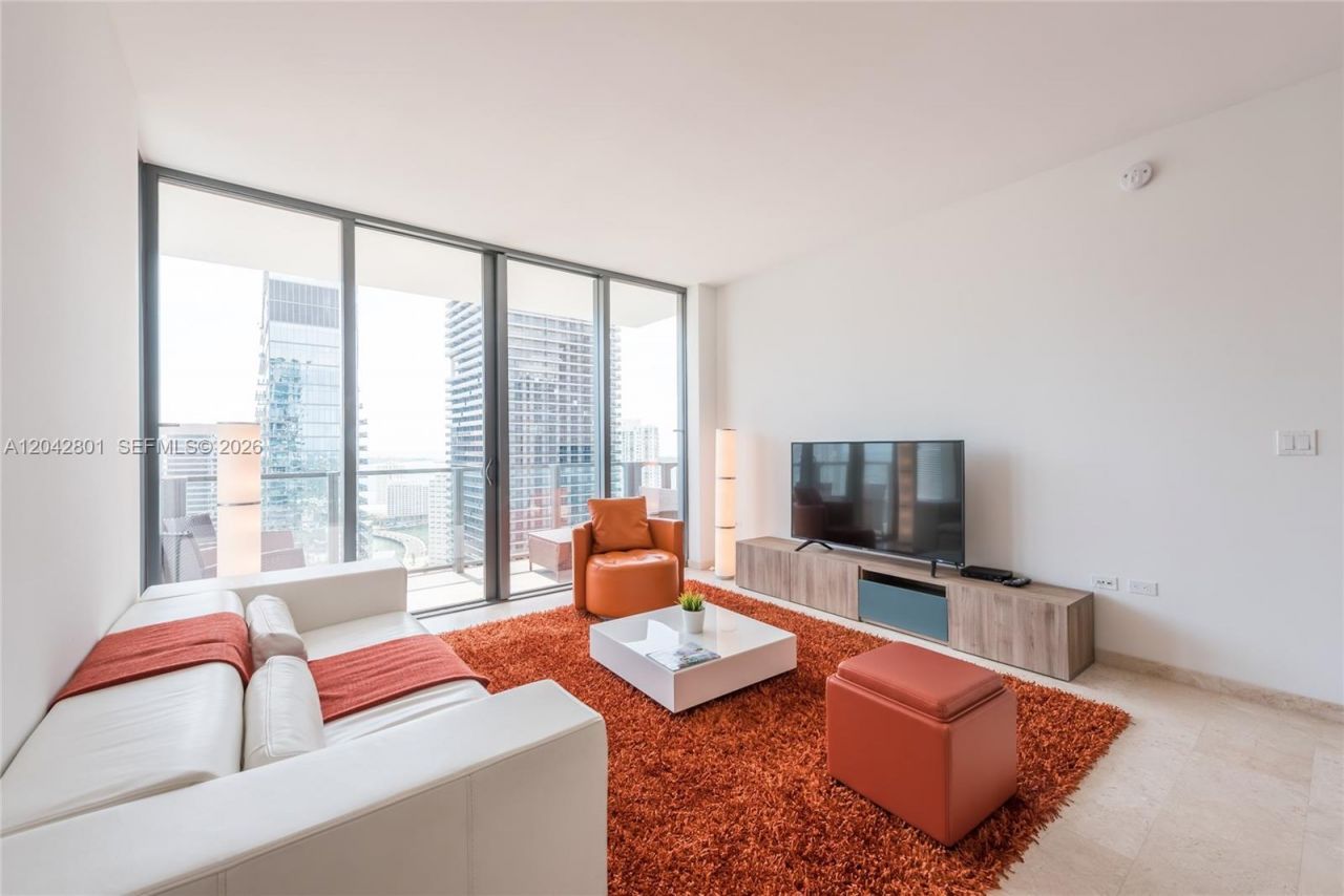 88 SW 7 Street, Unit 3403, Miami, FL 33130 Photo