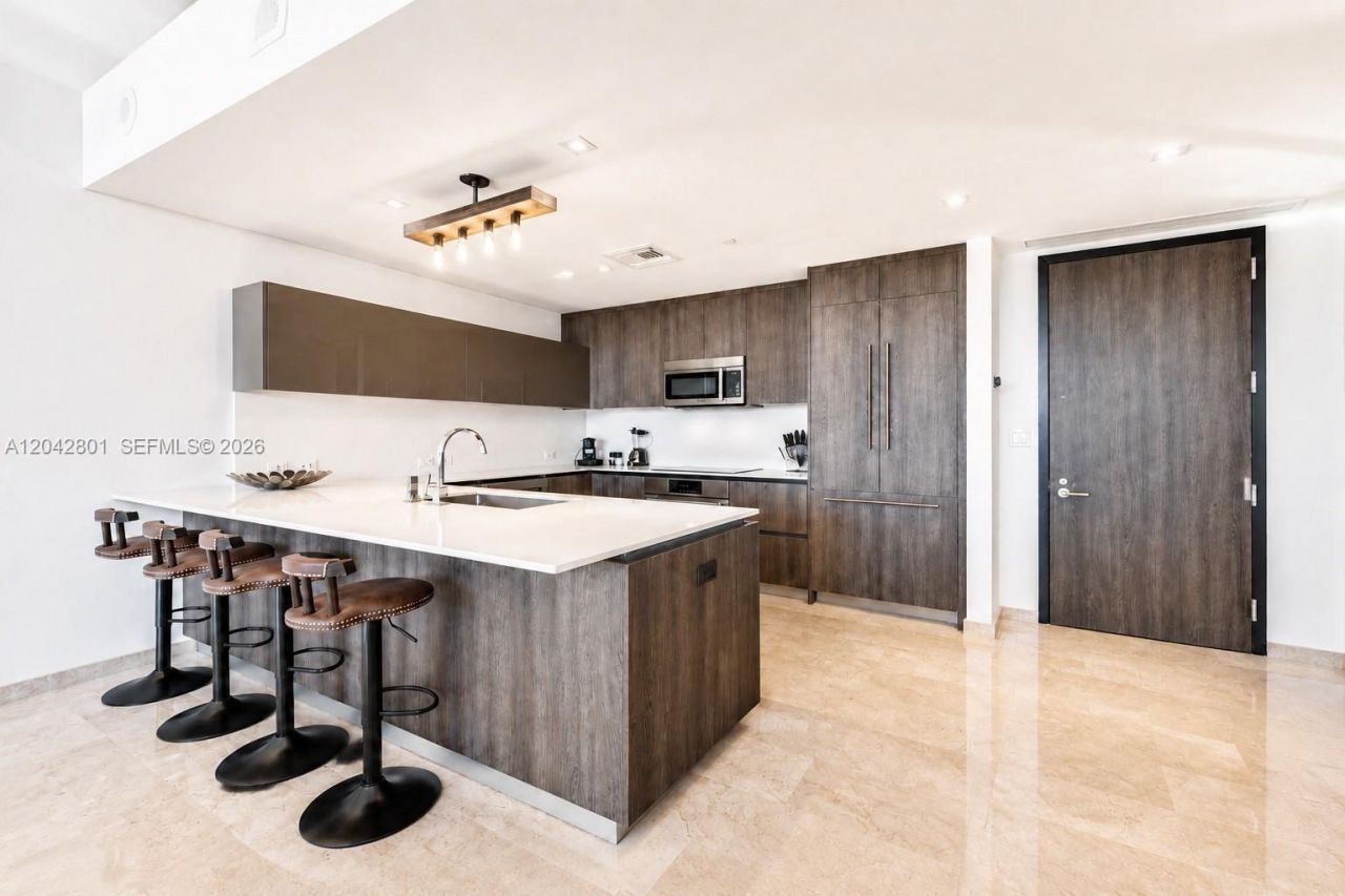 88 SW 7 Street, Unit 3403, Miami, FL 33130 Photo