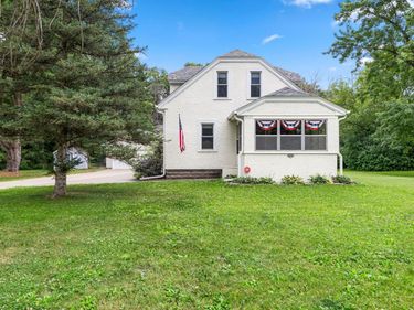 2020 Margaret Street N, North Saint Paul, MN 55109