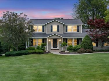 118 Snowflake Circle, Camillus, NY 13031