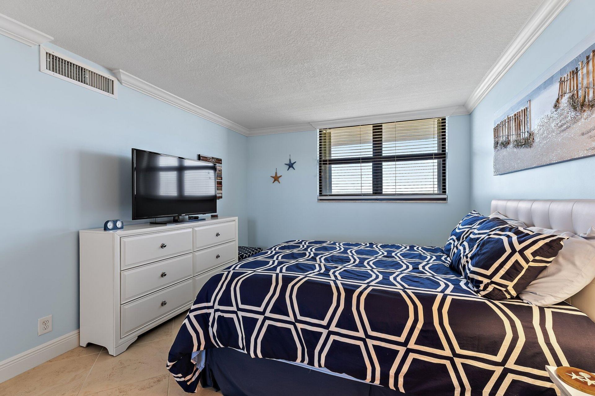 840 Ocean Drive, Unit 905, Juno Beach, FL 33408 Photo