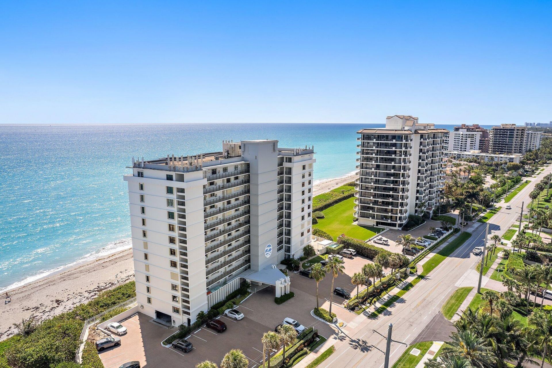 840 Ocean Drive, Unit 905, Juno Beach, FL 33408 Photo