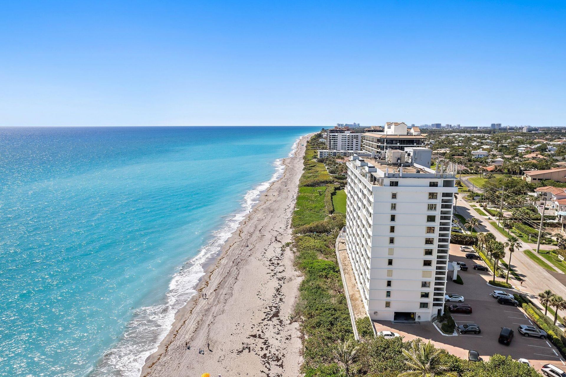 840 Ocean Drive, Unit 905, Juno Beach, FL 33408 Photo