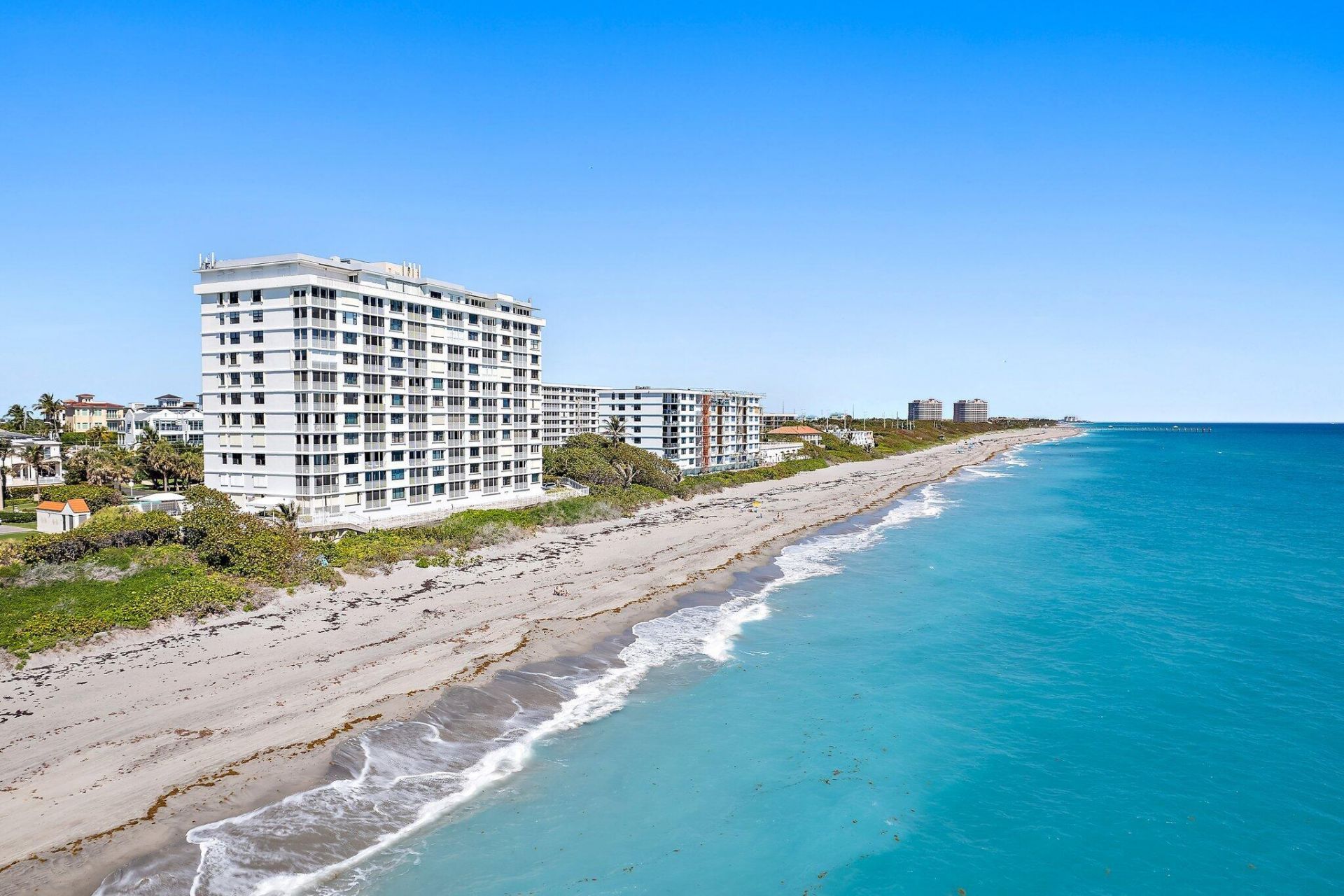 840 Ocean Drive, Unit 905, Juno Beach, FL 33408 Photo