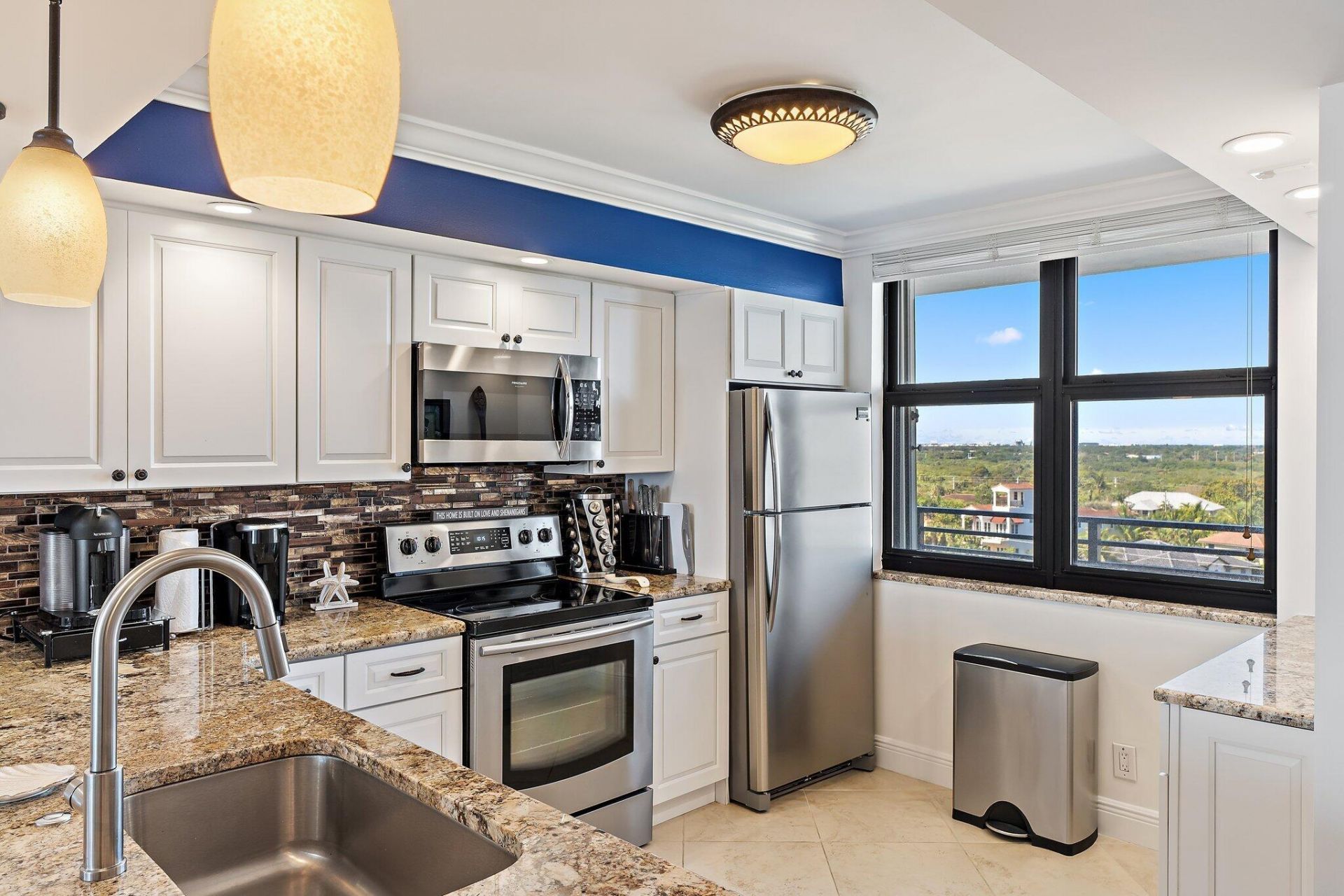 840 Ocean Drive, Unit 905, Juno Beach, FL 33408 Photo