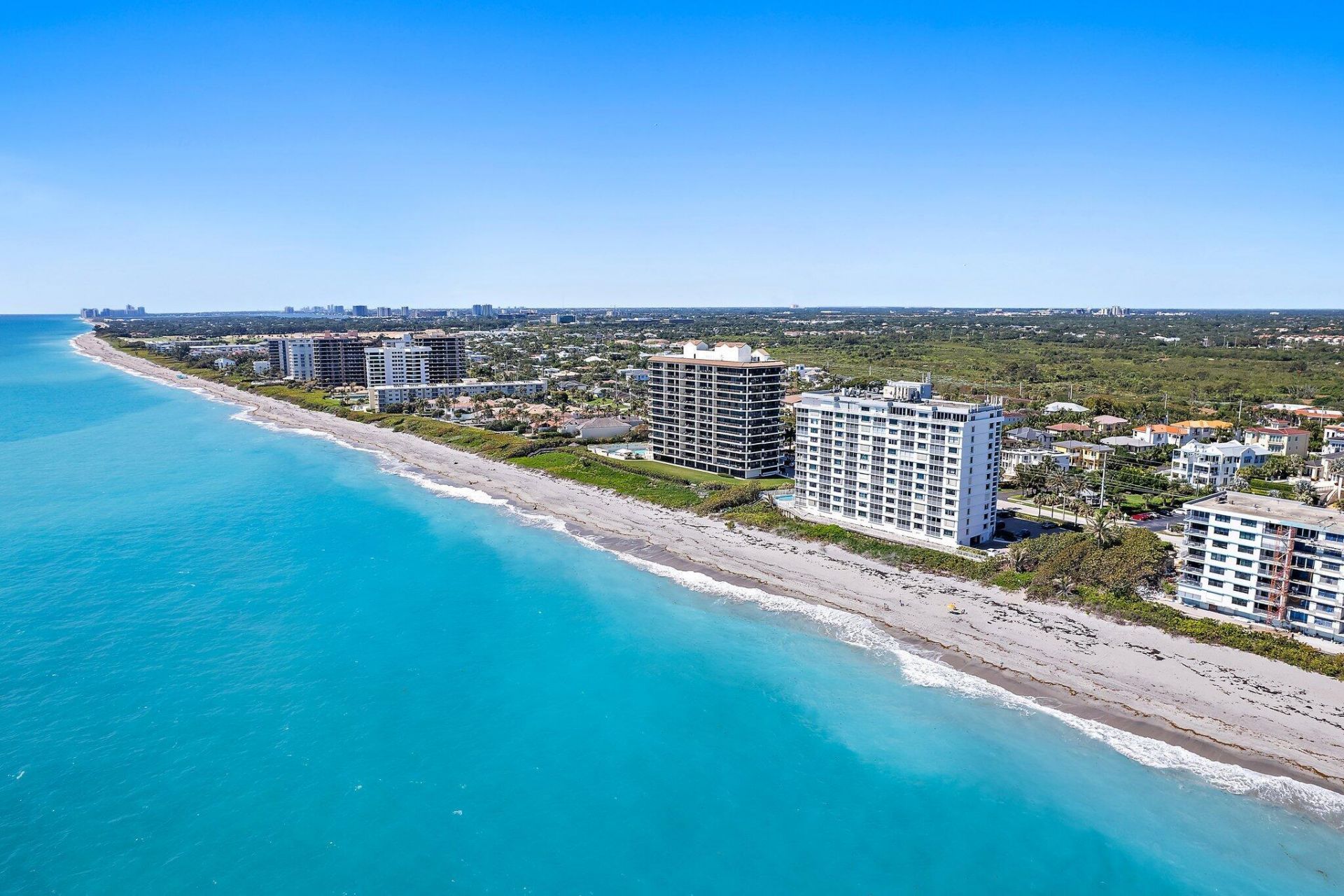 840 Ocean Drive, Unit 905, Juno Beach, FL 33408 Photo