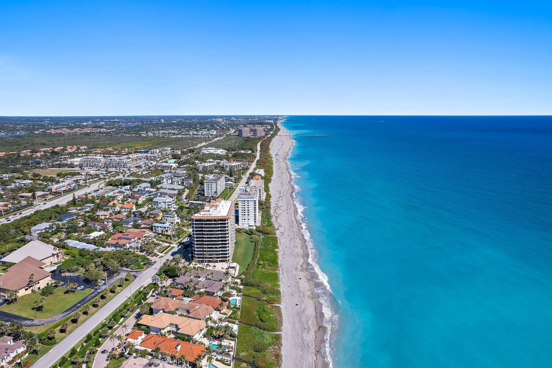 840 Ocean Drive, Unit 905, Juno Beach, FL 33408 Photo