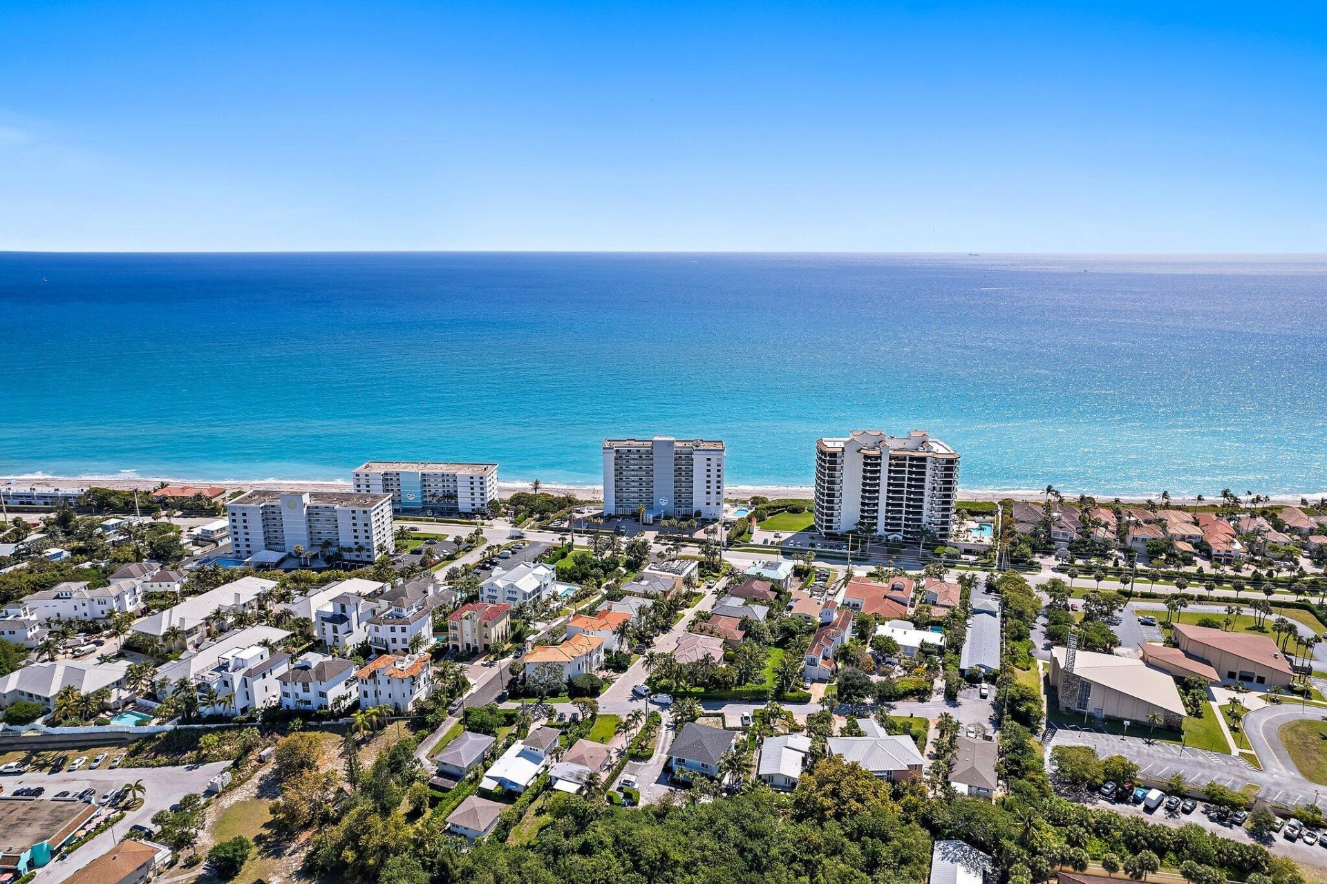 840 Ocean Drive, Unit 905, Juno Beach, FL 33408 Photo