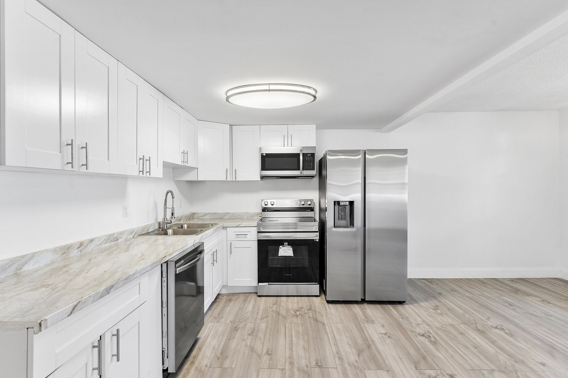 1052 Hythe C, Boca Raton, FL 33434 Photo