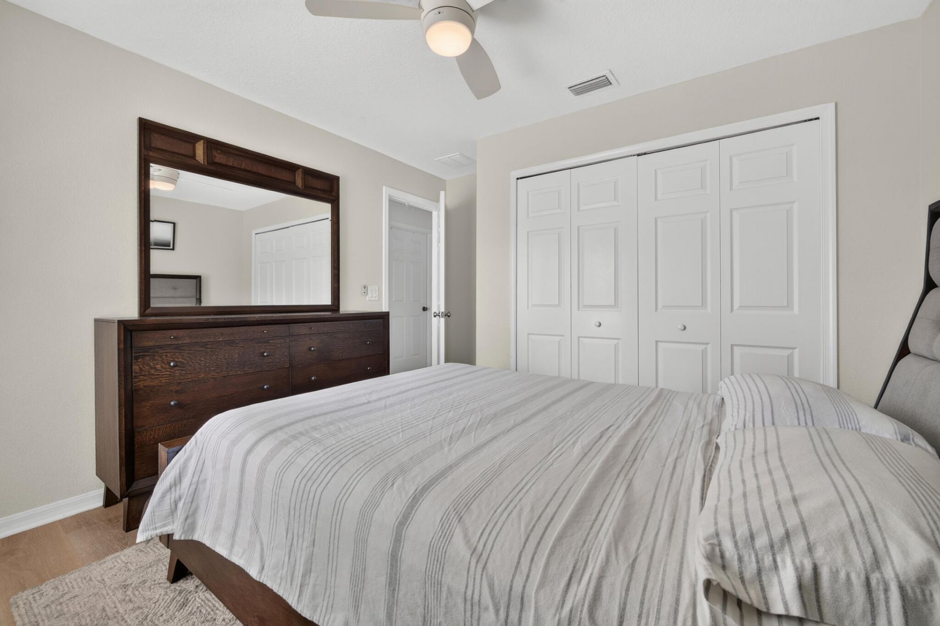 516 SE Crosspoint Drive, Port Saint Lucie, FL 34983 Photo