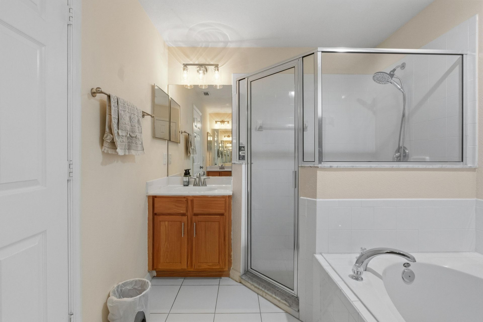 516 SE Crosspoint Drive, Port Saint Lucie, FL 34983 Photo