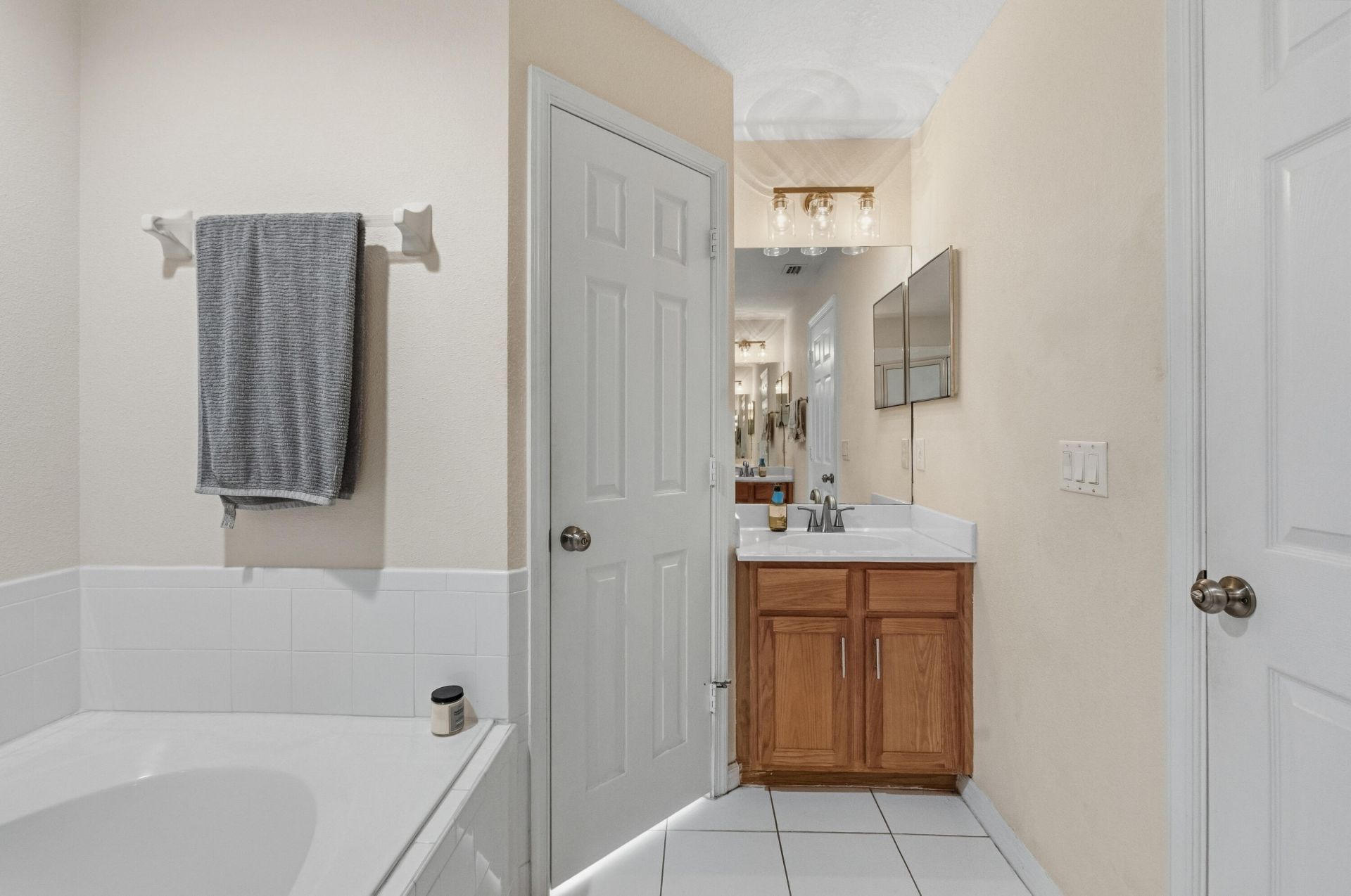 516 SE Crosspoint Drive, Port Saint Lucie, FL 34983 Photo