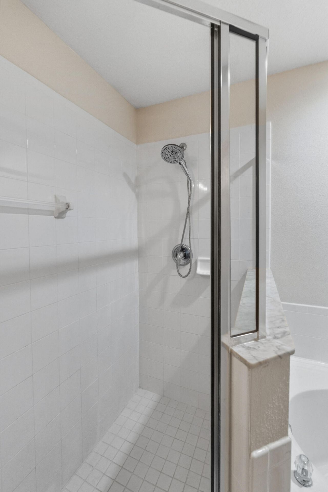 516 SE Crosspoint Drive, Port Saint Lucie, FL 34983 Photo