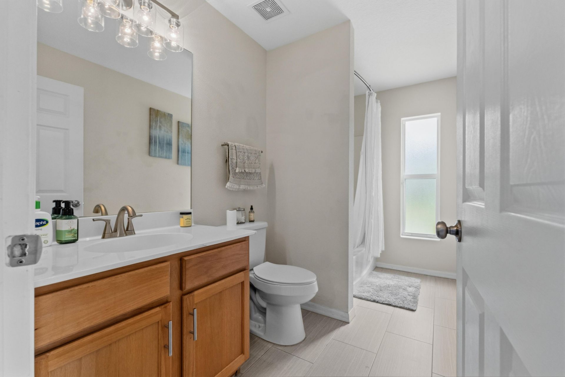 516 SE Crosspoint Drive, Port Saint Lucie, FL 34983 Photo