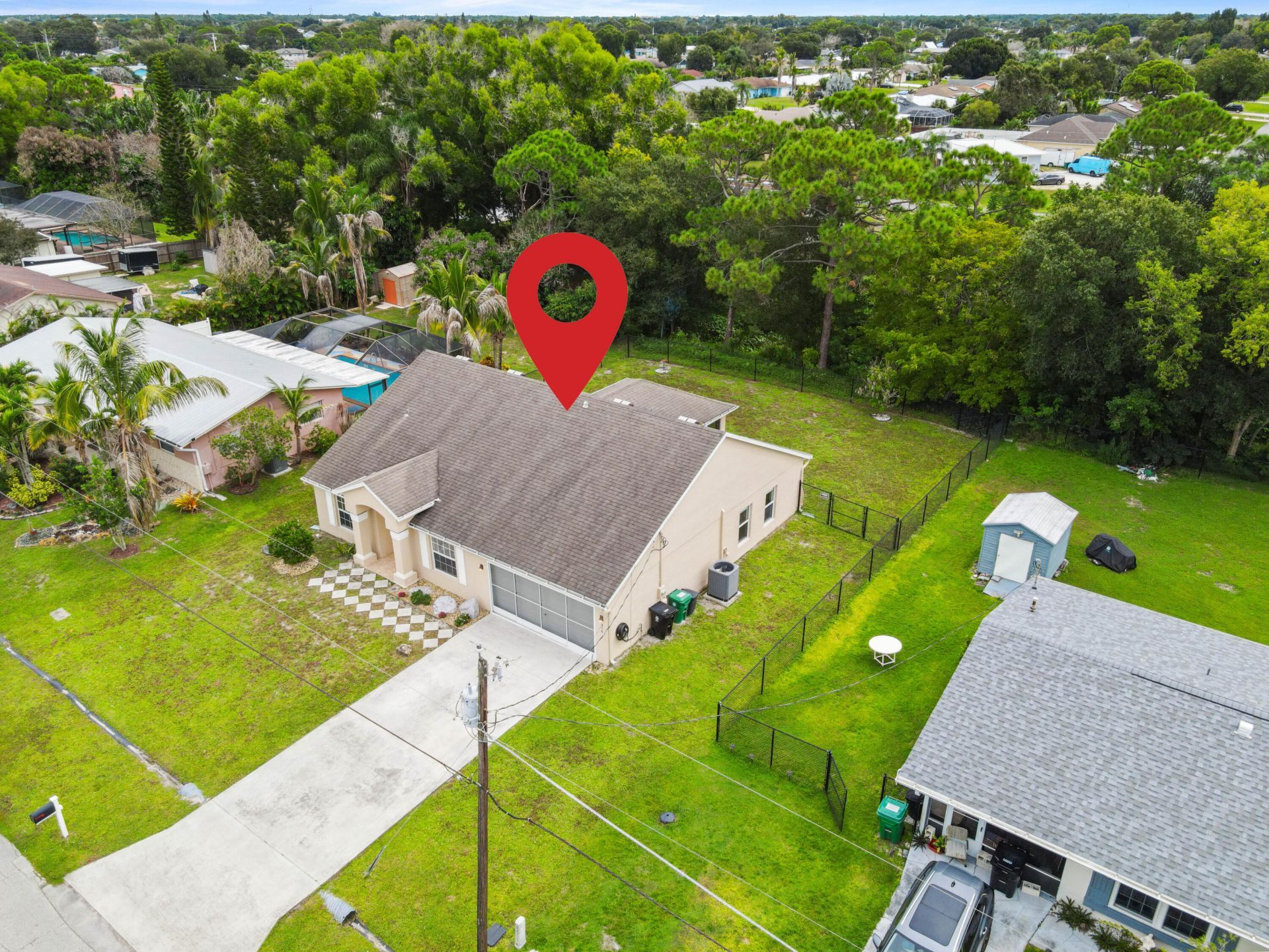 516 SE Crosspoint Drive, Port Saint Lucie, FL 34983 Photo