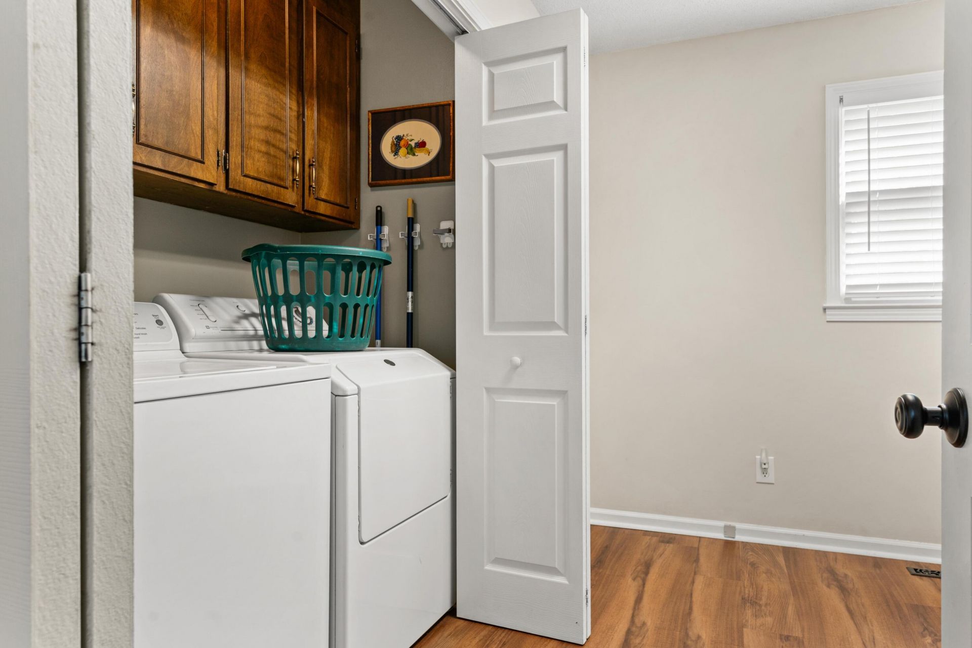 1251 Huntington Drive Photo 12