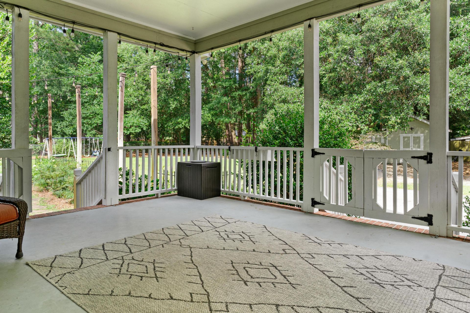 1251 Huntington Drive Photo 24