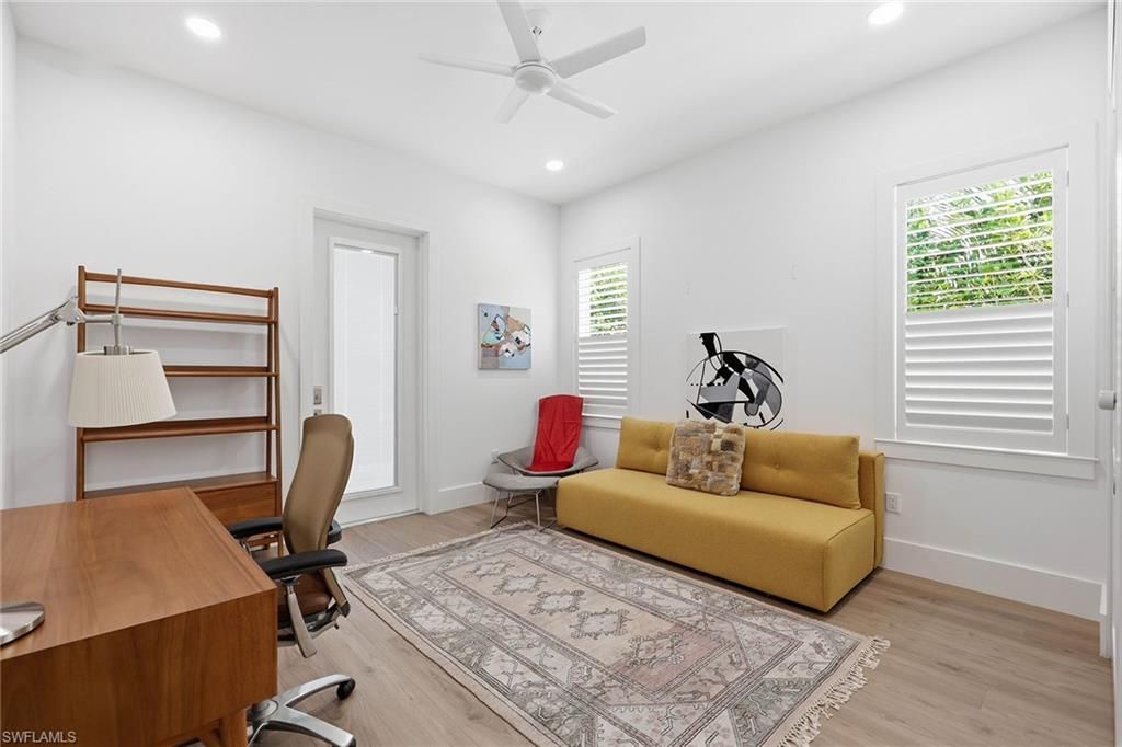 1232 Royal Palm Dr, Naples, FL 34103 Photo