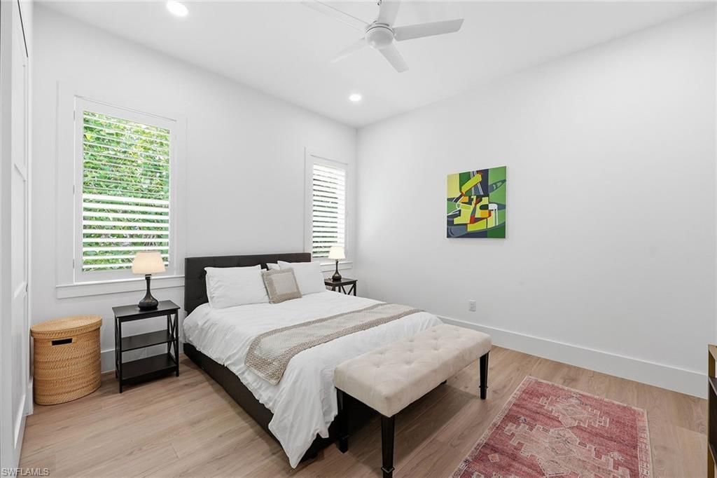 1232 Royal Palm Dr, Naples, FL 34103 Photo
