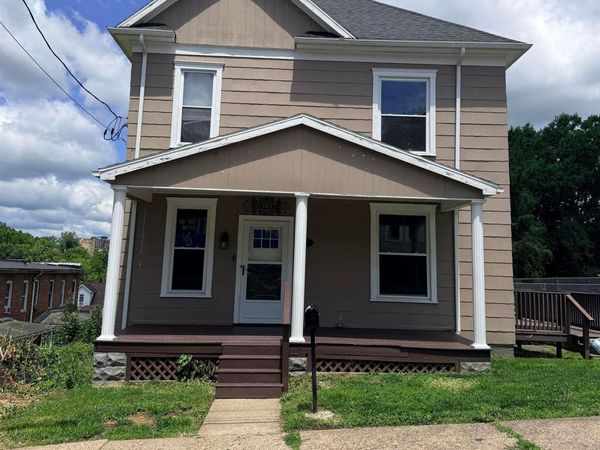 322 Harrison Street, Clarksburg, WV 26301