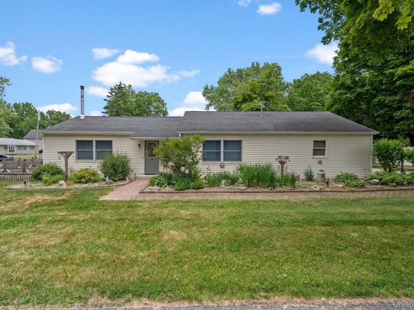 36 Charles Street, Montgomery, NY 12549