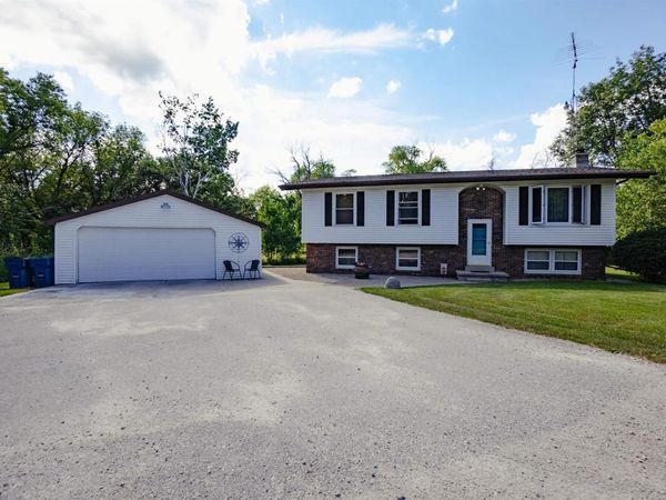 W8107 W CLARK ROAD, Oakfield, WI 53065