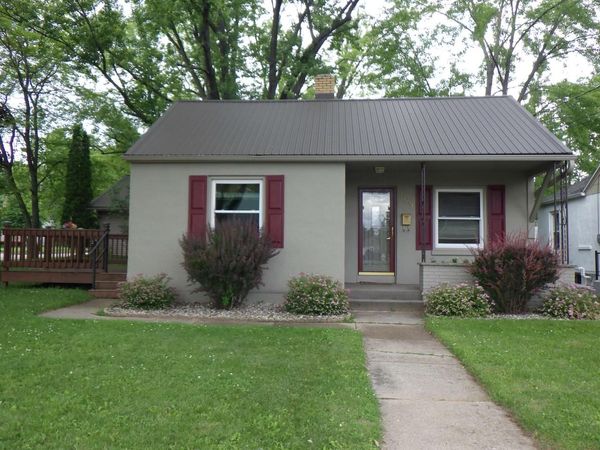 109 MCKINLEY AVENUE, Clintonville, WI 54929