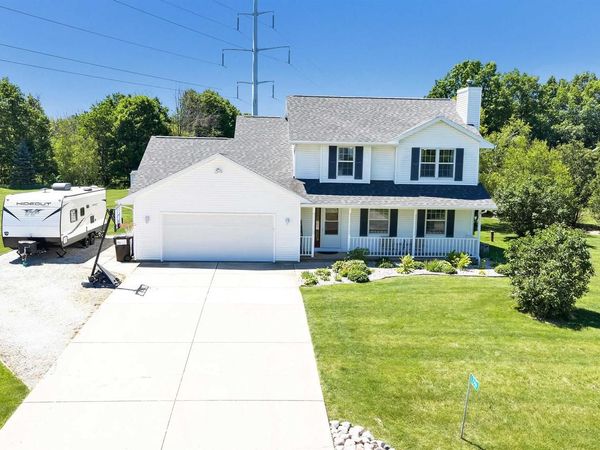 2146 DEER POINT LANE, De Pere, WI 54115